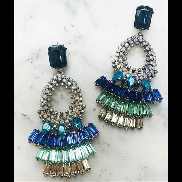 Beautiful Crystal Statement Earrings,Boutique NWT - Picture 1 of 5